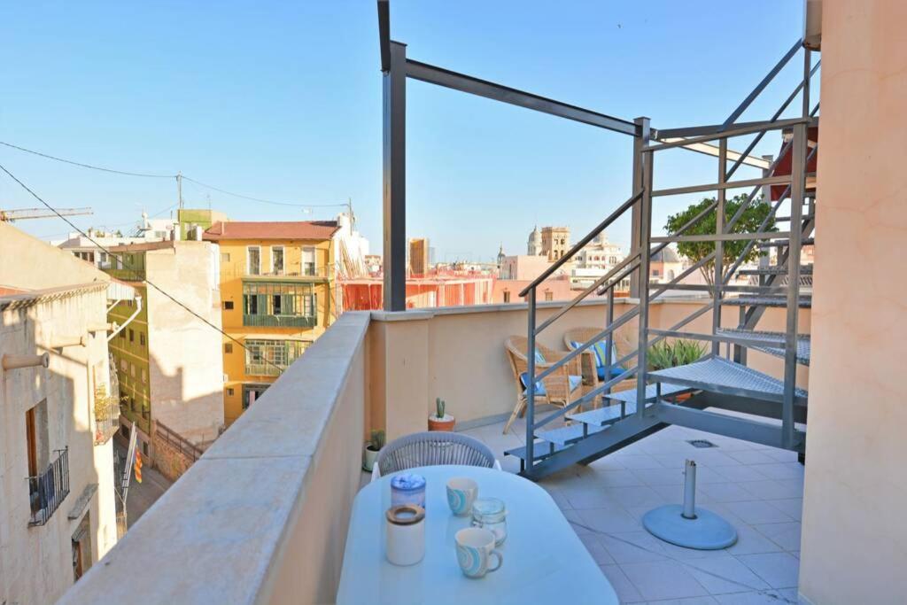 Ferienwohnung Penthouse In Old City Center By Nras Alicante Exterior foto
